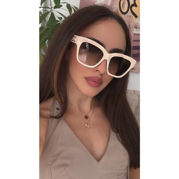 NEW Celine CL40253F Triomphe Cat Eye Ivory White Sunglasses main image 5